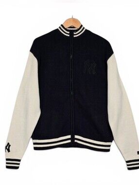 NWT Genuine Merchandise MLB Men's Black New York Yankees Full Zip Cardigan M